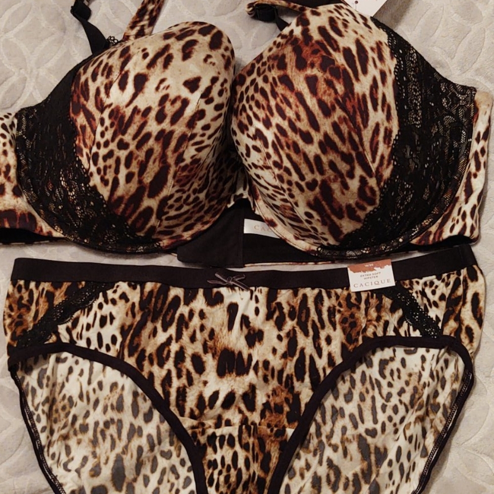 Cacique animal bra46DDD/18/20 hipsterNWT